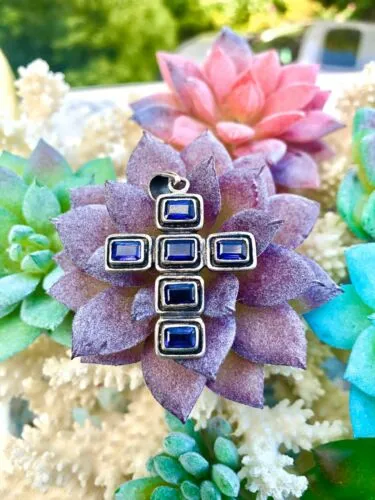 Antique Estate Sterling Silver Tanzanite Blue Purple Faceted Stone Cross Pendant