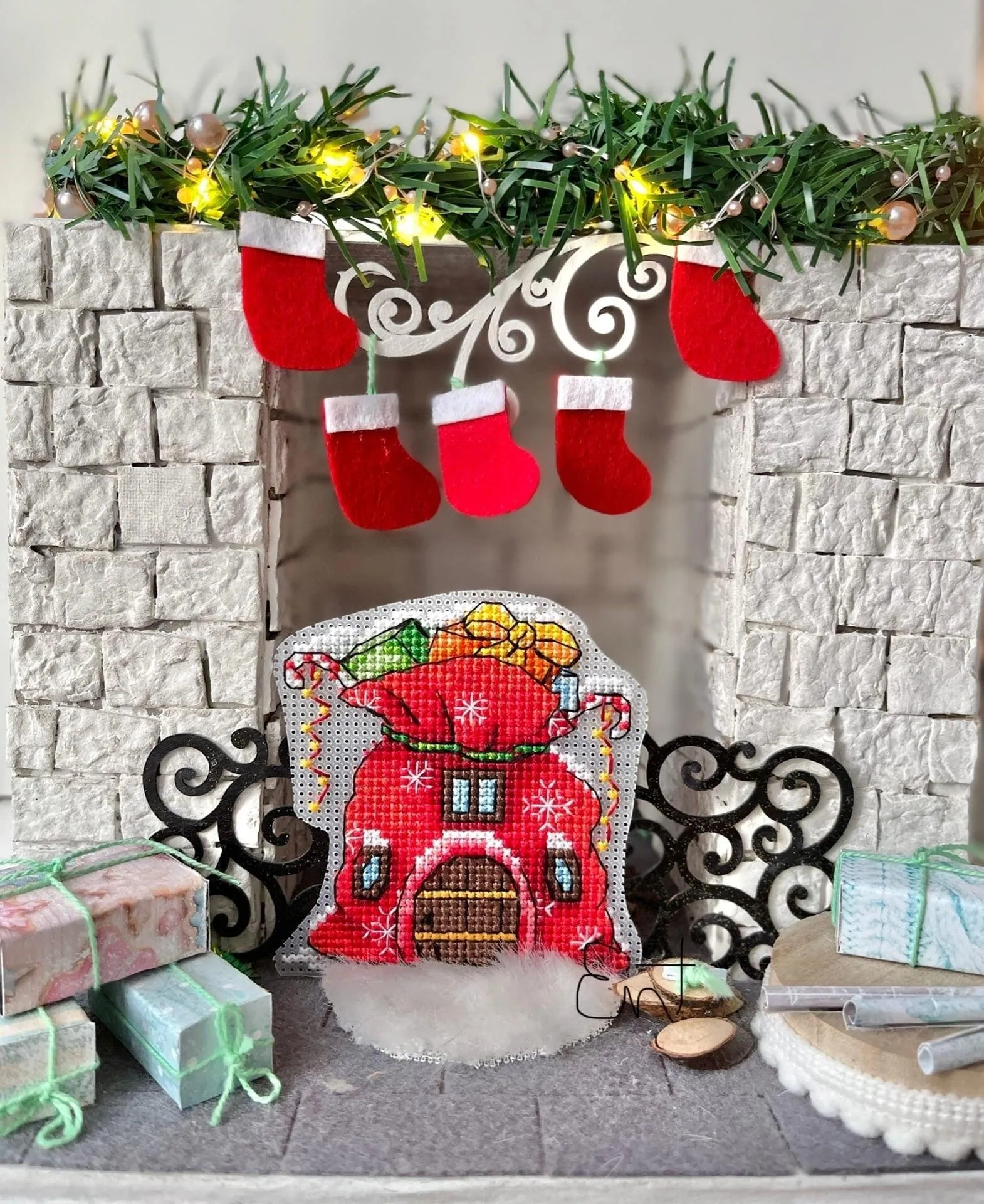 Bag of presents - PDF Cross Stitch Pattern